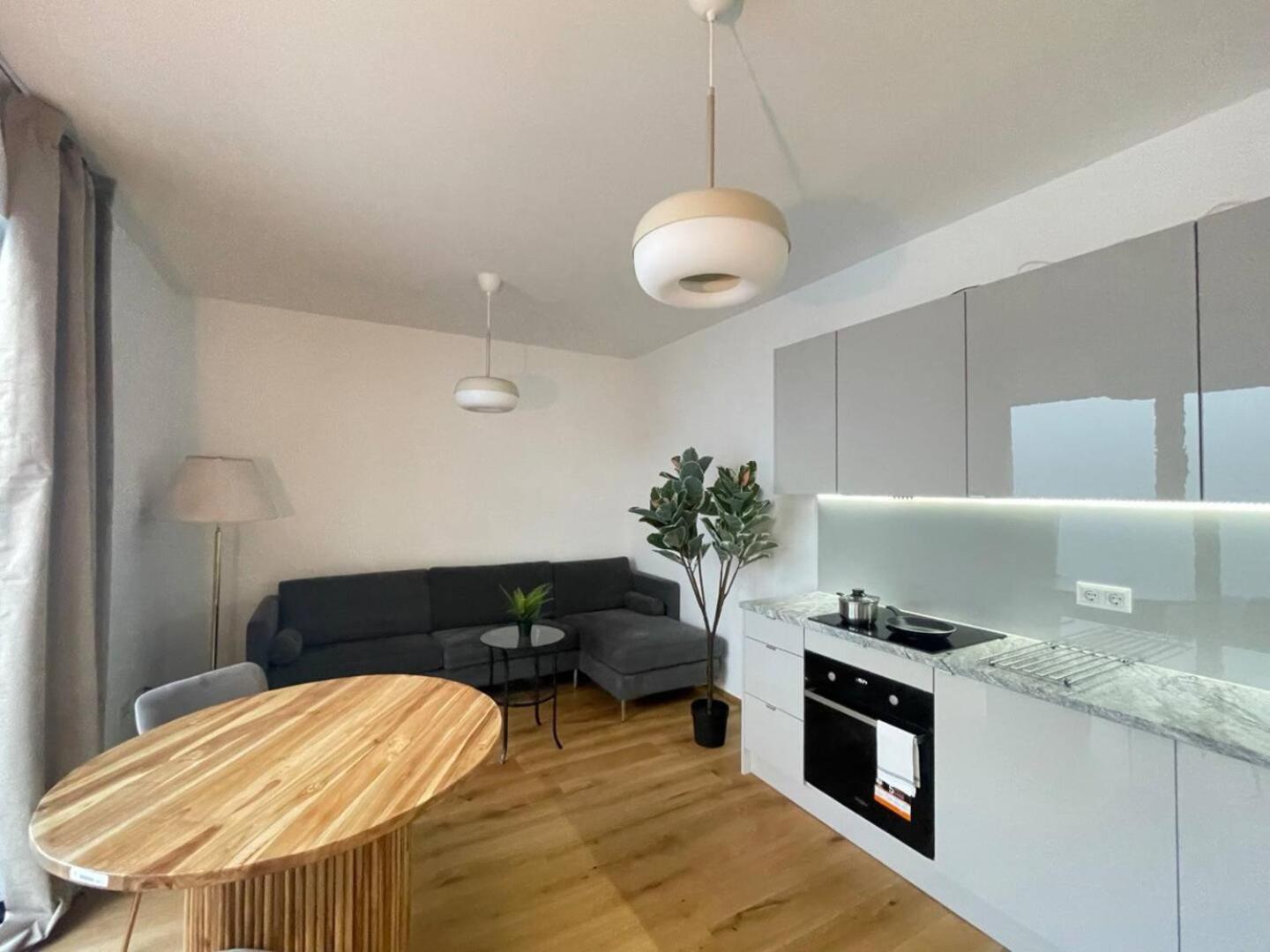 Stad10 - Apartments Very Close To Subway U2 Stadlau Wien Rom bilde